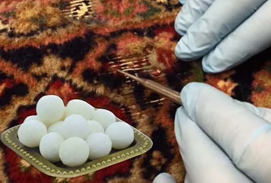 استفاده از نفتالین در فرش ( روش درست و کاربردی)
